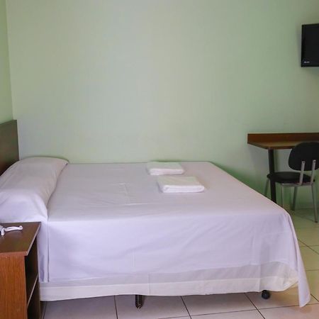 Trindade Plaza Hotel Bagian luar foto
