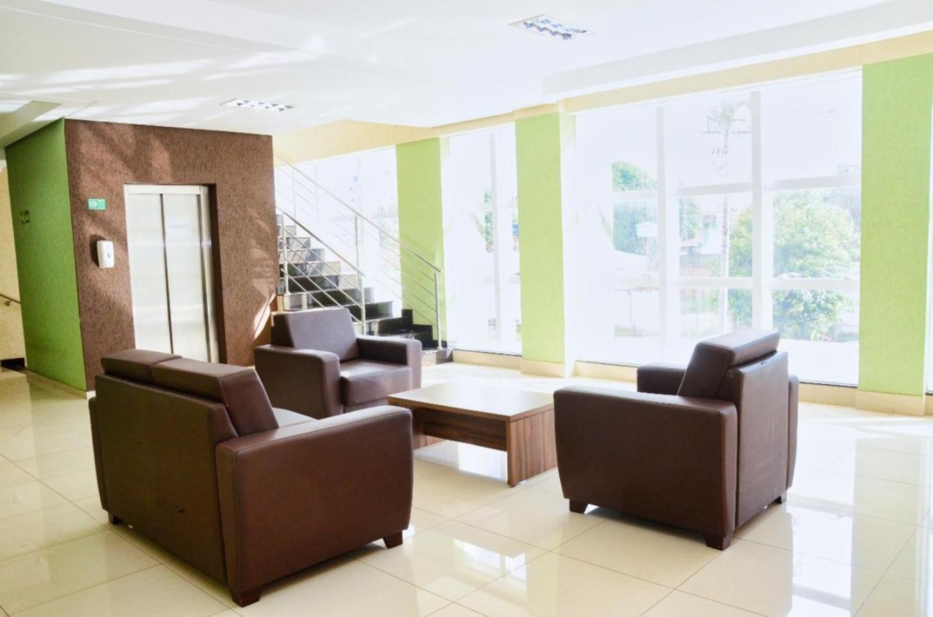 Trindade Plaza Hotel Bagian luar foto