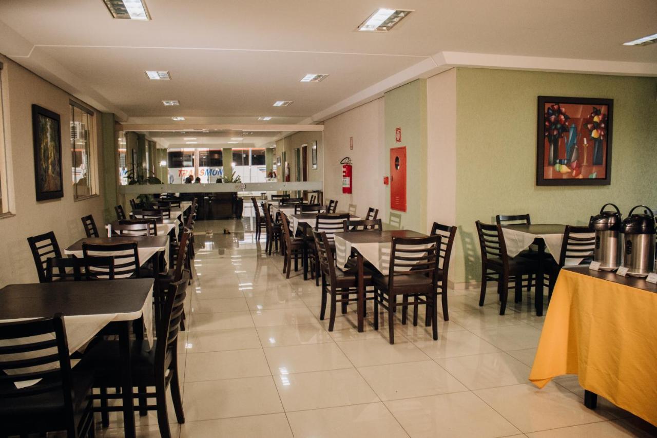 Trindade Plaza Hotel Bagian luar foto