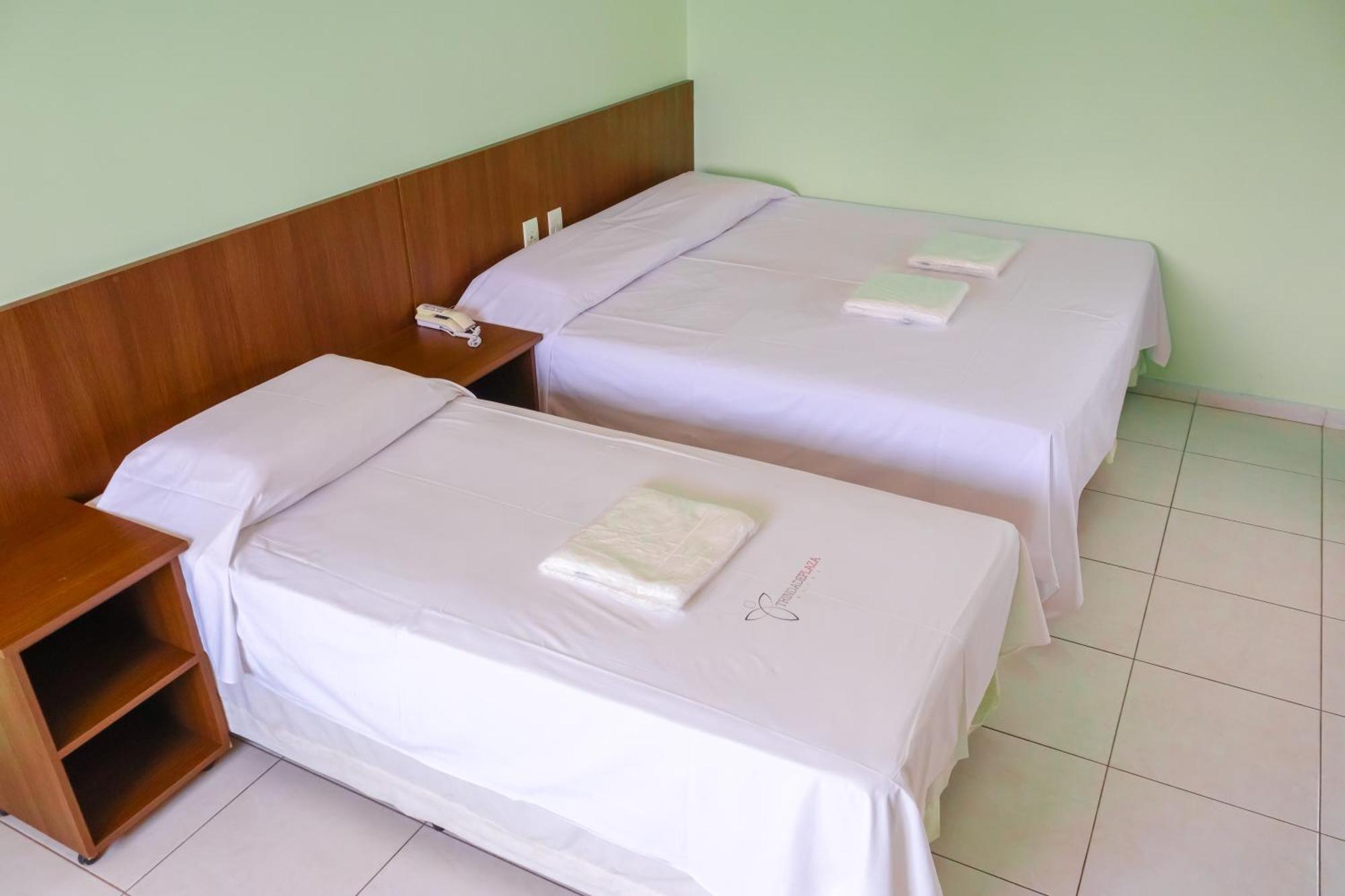 Trindade Plaza Hotel Bagian luar foto