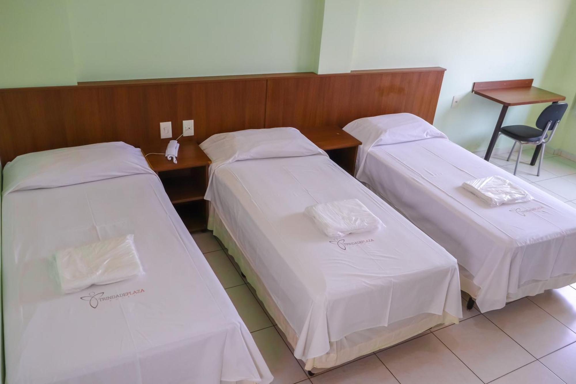 Trindade Plaza Hotel Bagian luar foto